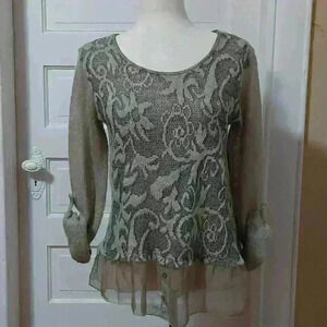 Italian made sweater  M0288